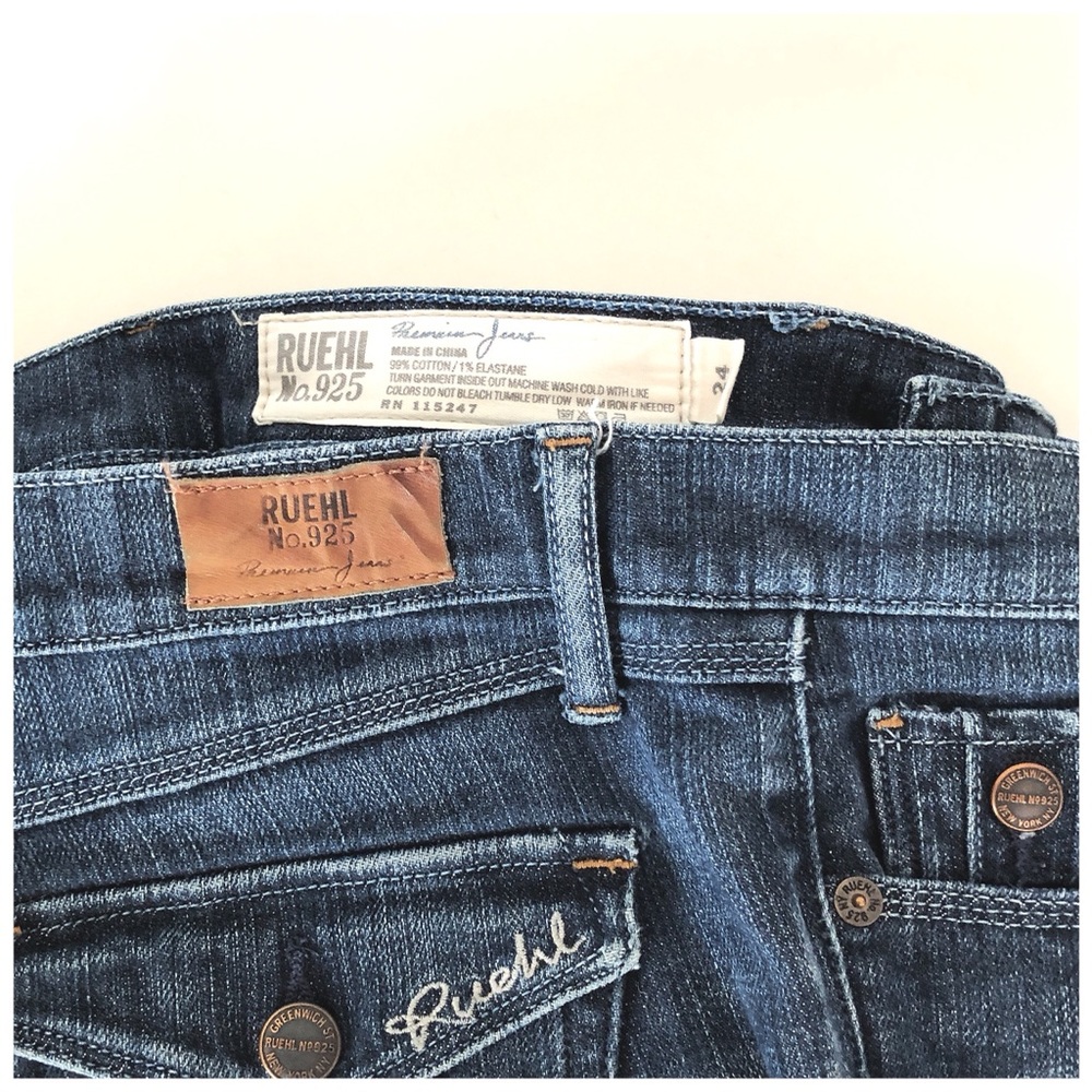 Ruehl No. 925 Bootcut jeans with flap pockets - Picture 3 of 6